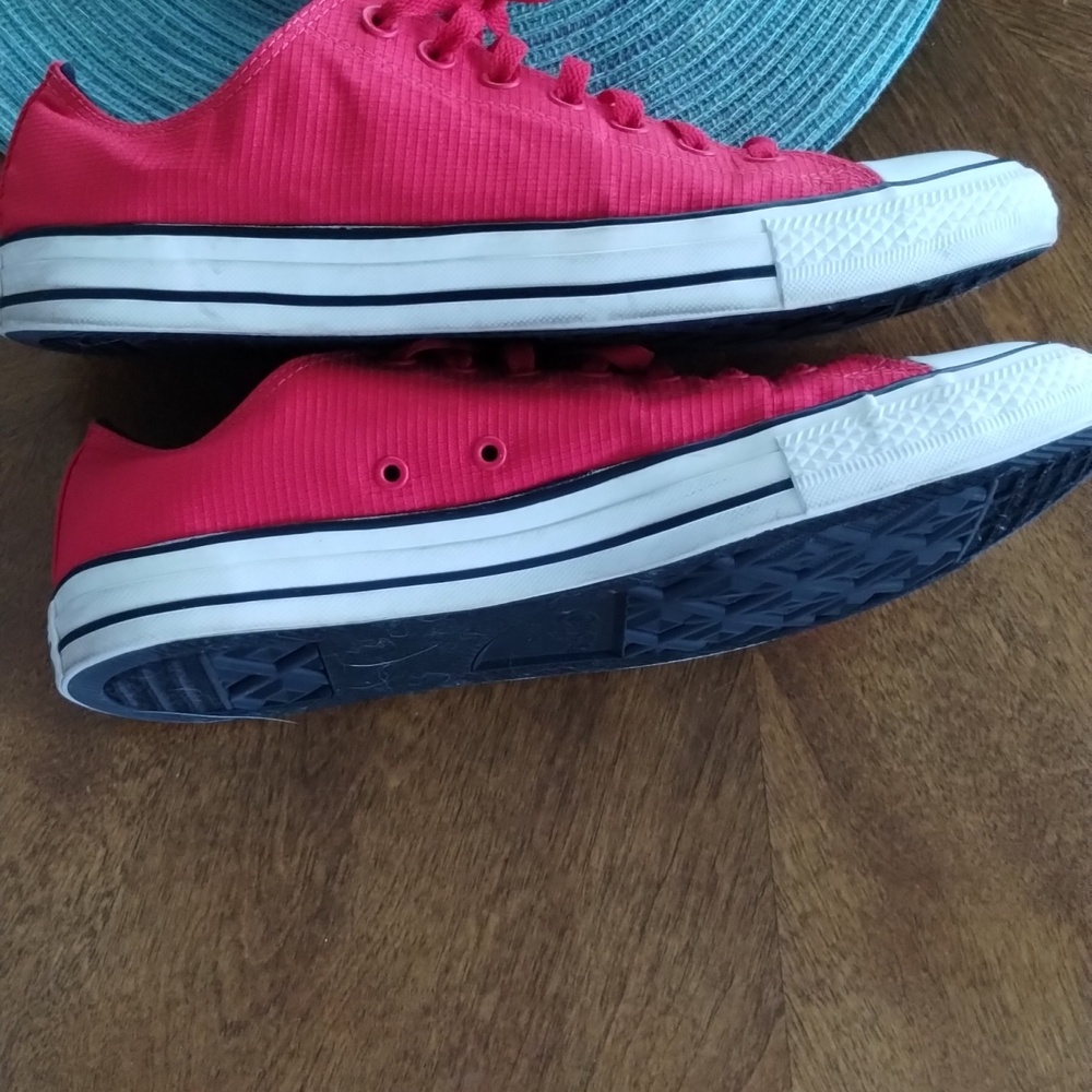 Red Converse Low Top Sneakers Chuck Taylor All Star Men's 10.5 - Picture 6 of 7